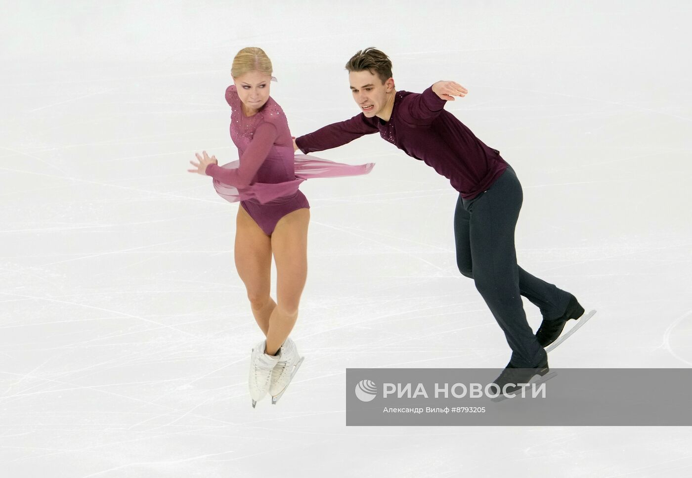 Фигурное катание. Гран-при России. Первый этап. Пары. Произвольная программа