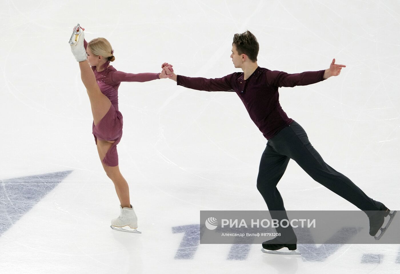 Фигурное катание. Гран-при России. Первый этап. Пары. Произвольная программа