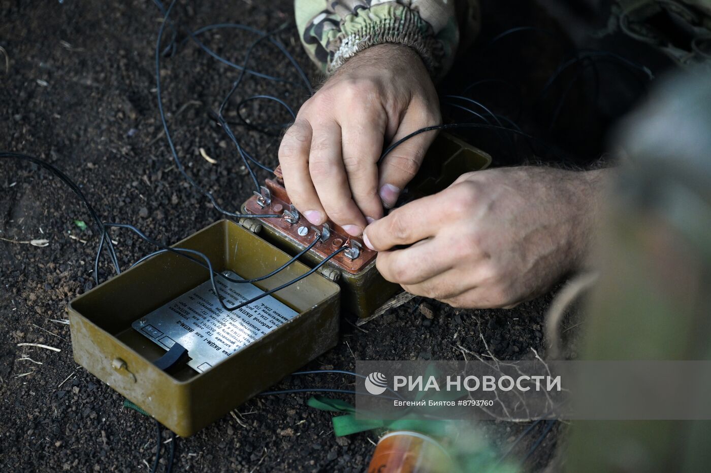 Подготовка специалистов в инженерно-саперном батальоне имени Карбышева