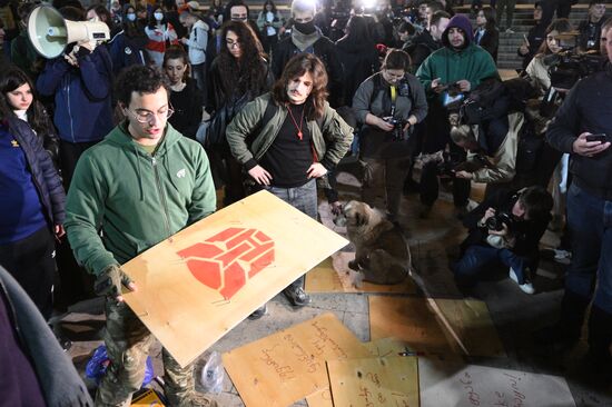 Акция протеста оппозиции в Тбилиси