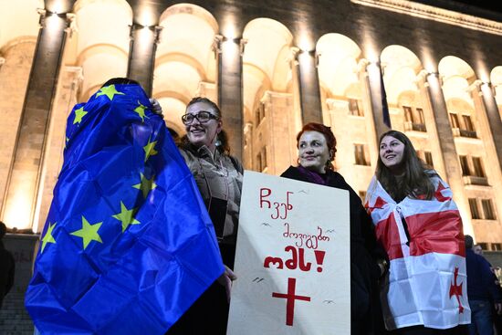 Акция протеста оппозиции в Тбилиси