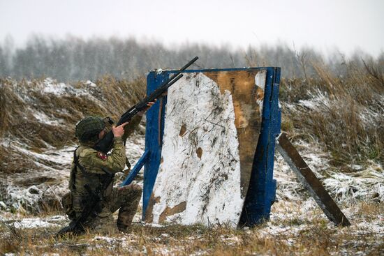 Подготовка разведчиков в Новосибирском высшем военном командном училище