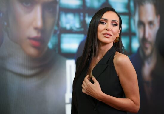 Премьера сериала "Дайте шоу"