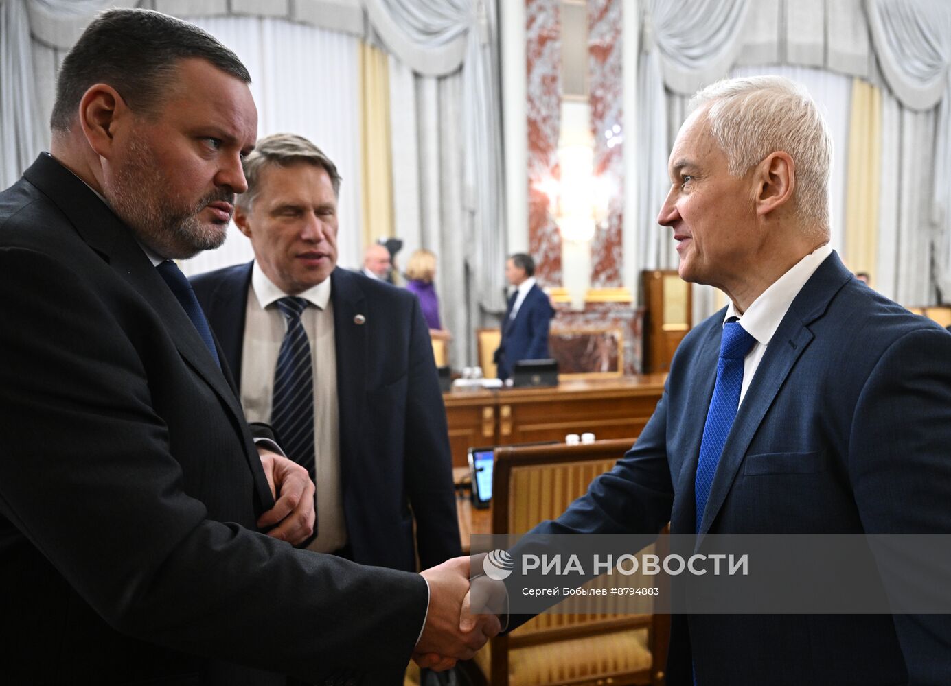 Премьер-министр Михаил Мишустин провел заседание правительства РФ