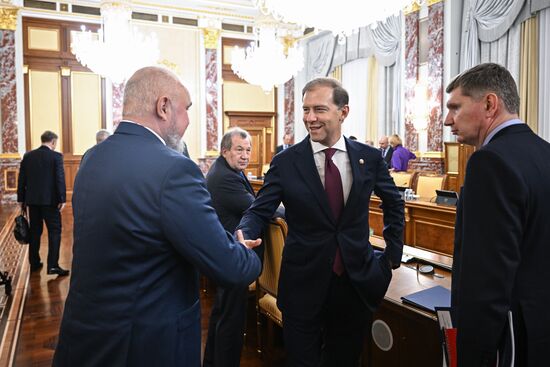 Премьер-министр Михаил Мишустин провел заседание правительства РФ