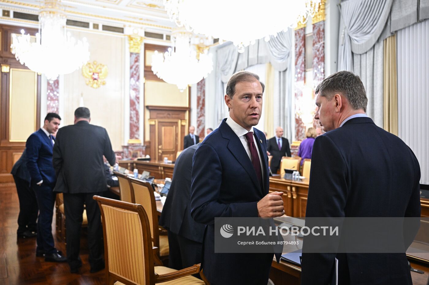 Премьер-министр Михаил Мишустин провел заседание правительства РФ