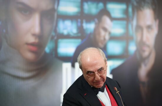 Премьера сериала "Дайте шоу"