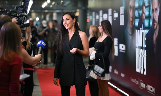 Премьера сериала "Дайте шоу"