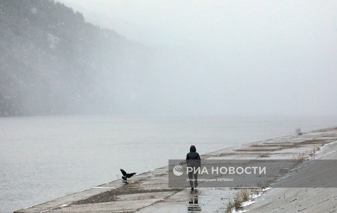 Снегопад в Красноярском крае 