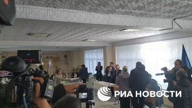 Президент Молдавии Майя Санду заявила, что проголосовал за спасение страны
