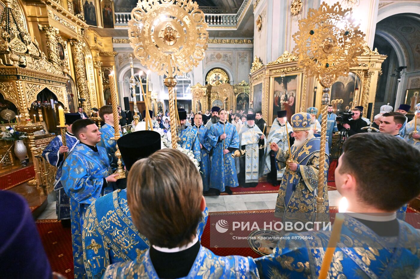 Патриаршее служение в канун праздника Казанской иконы Божией Матери