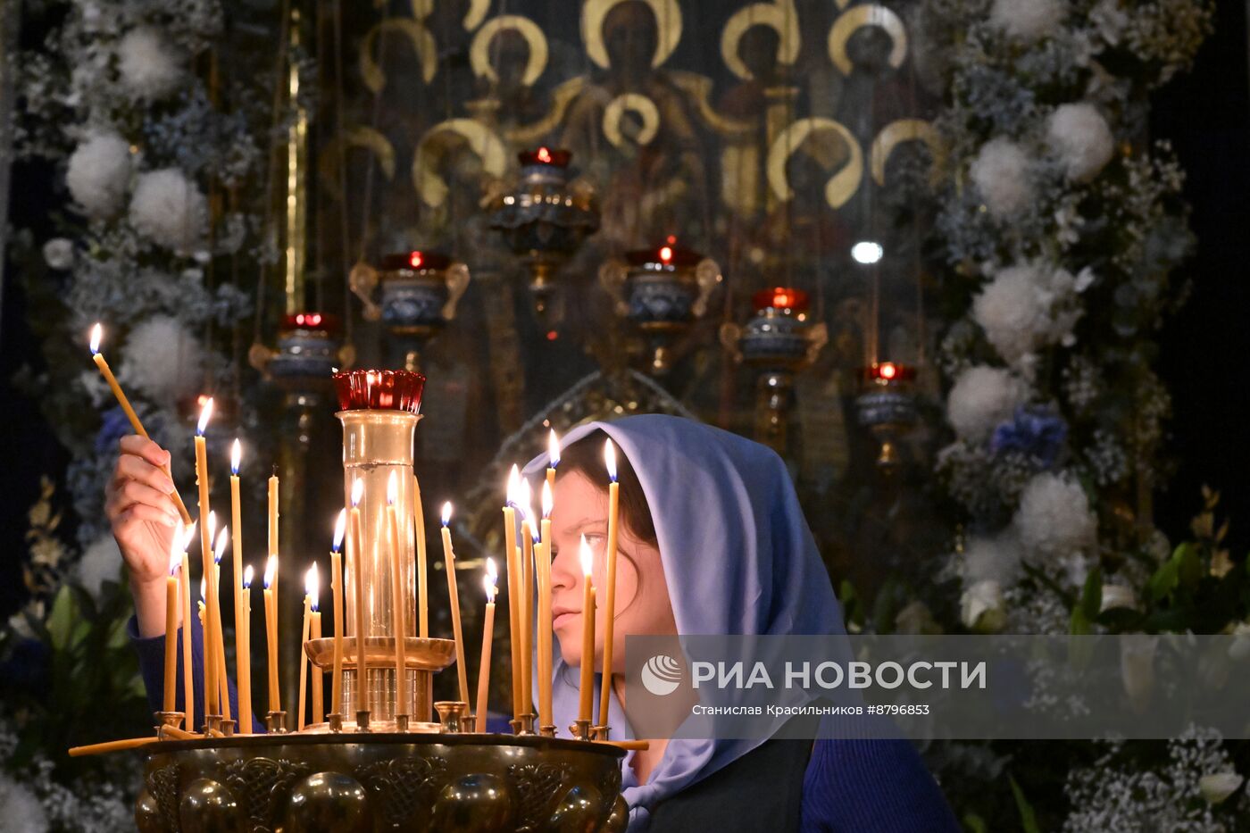 Патриаршее служение в канун праздника Казанской иконы Божией Матери