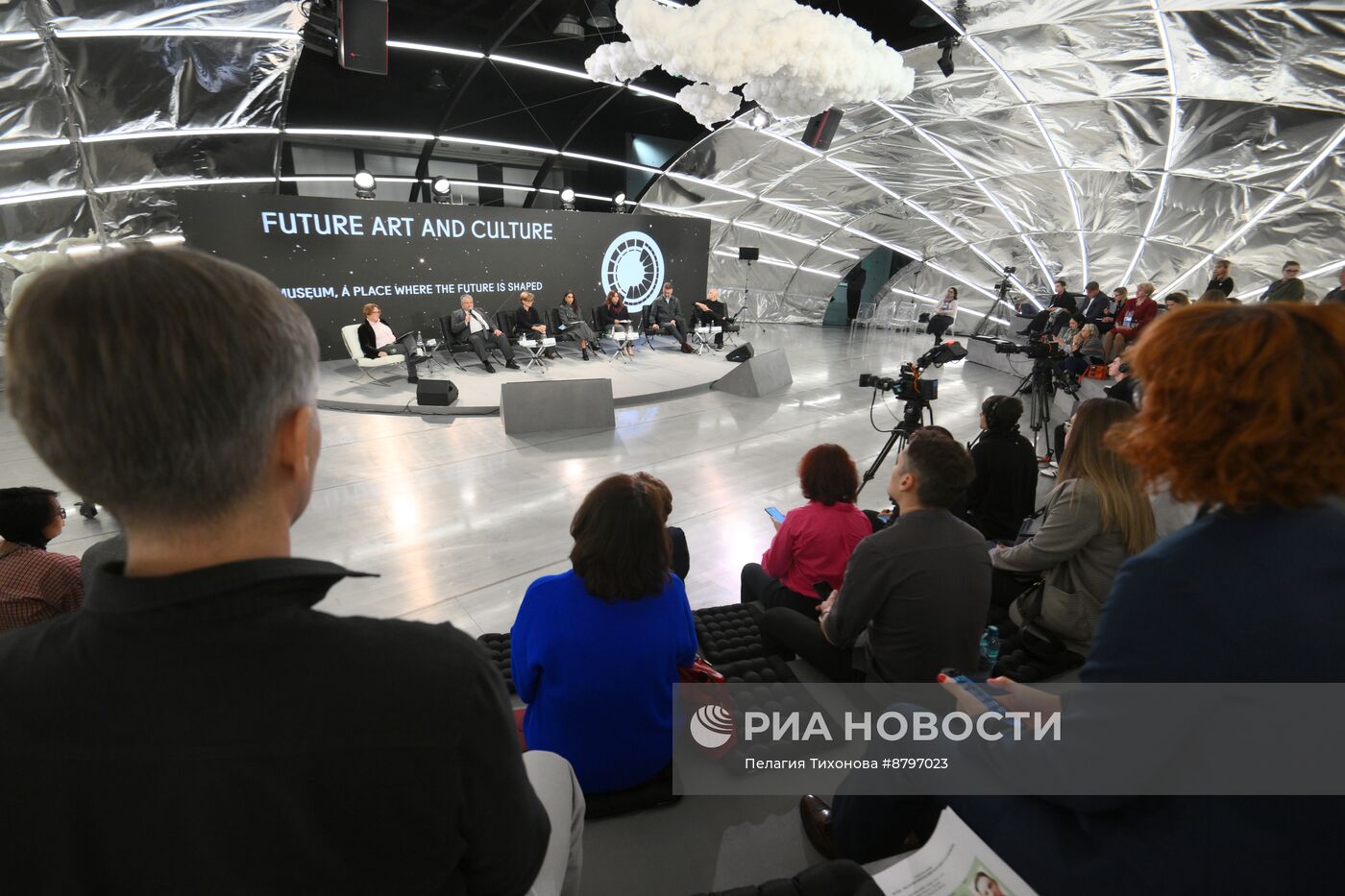 Симпозиум "Создавая будущее". Музей - место формирования будущего