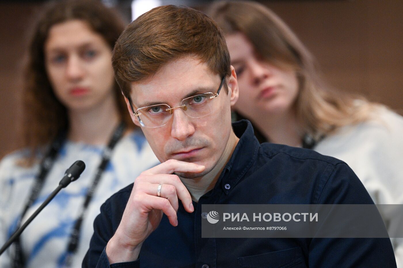 Симпозиум "Создавая будущее". Чему и как мы будем учиться?