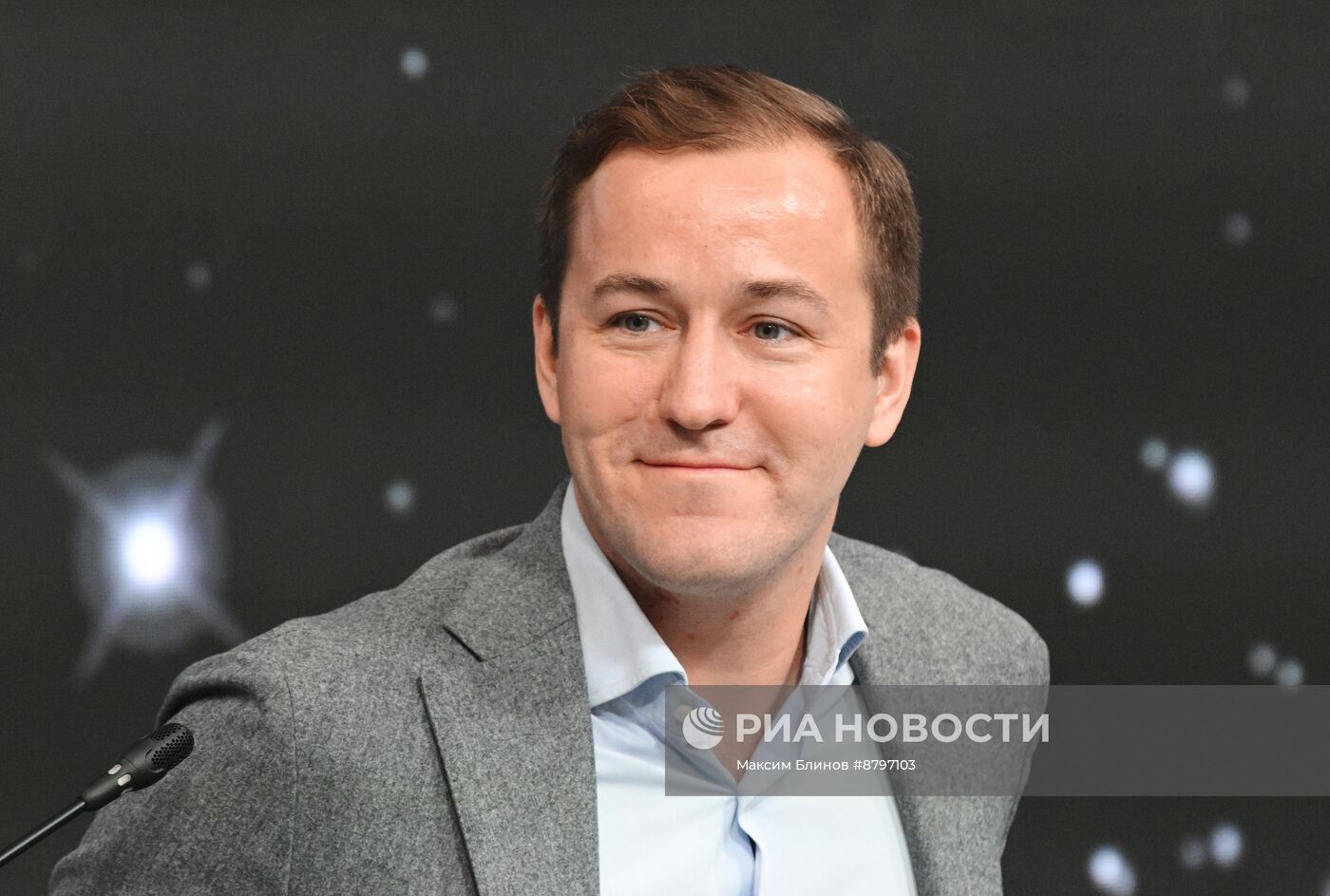 Симпозиум "Создавая будущее". Киберпанк и биопанк: к какому технологическому будущему мы стремимся?