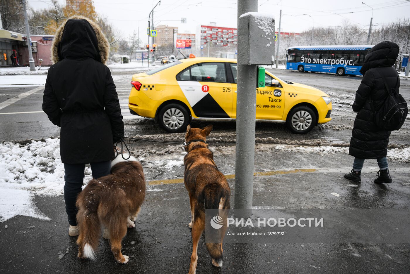 Снег в Москве