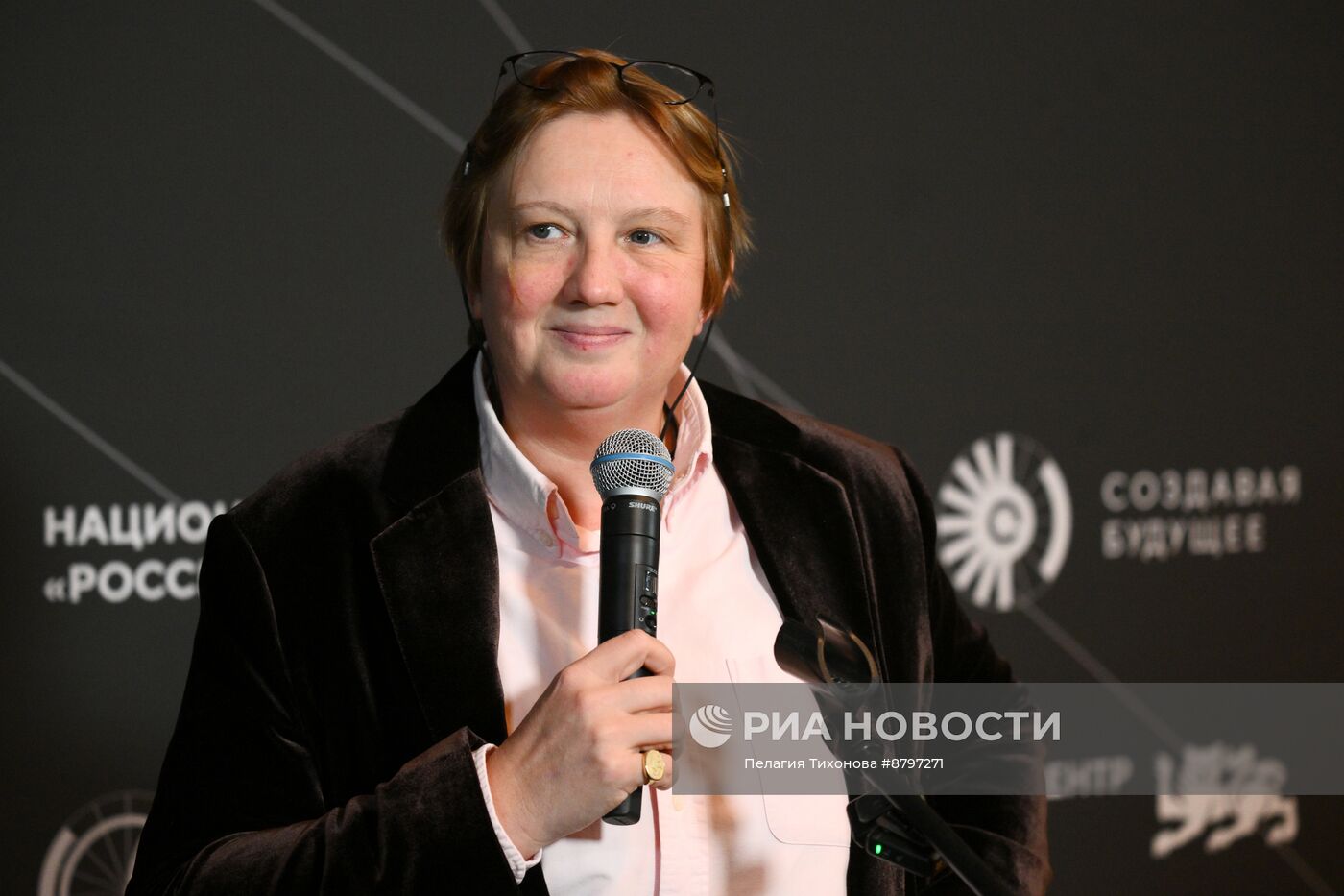 Симпозиум "Создавая будущее". Пресс-подходы