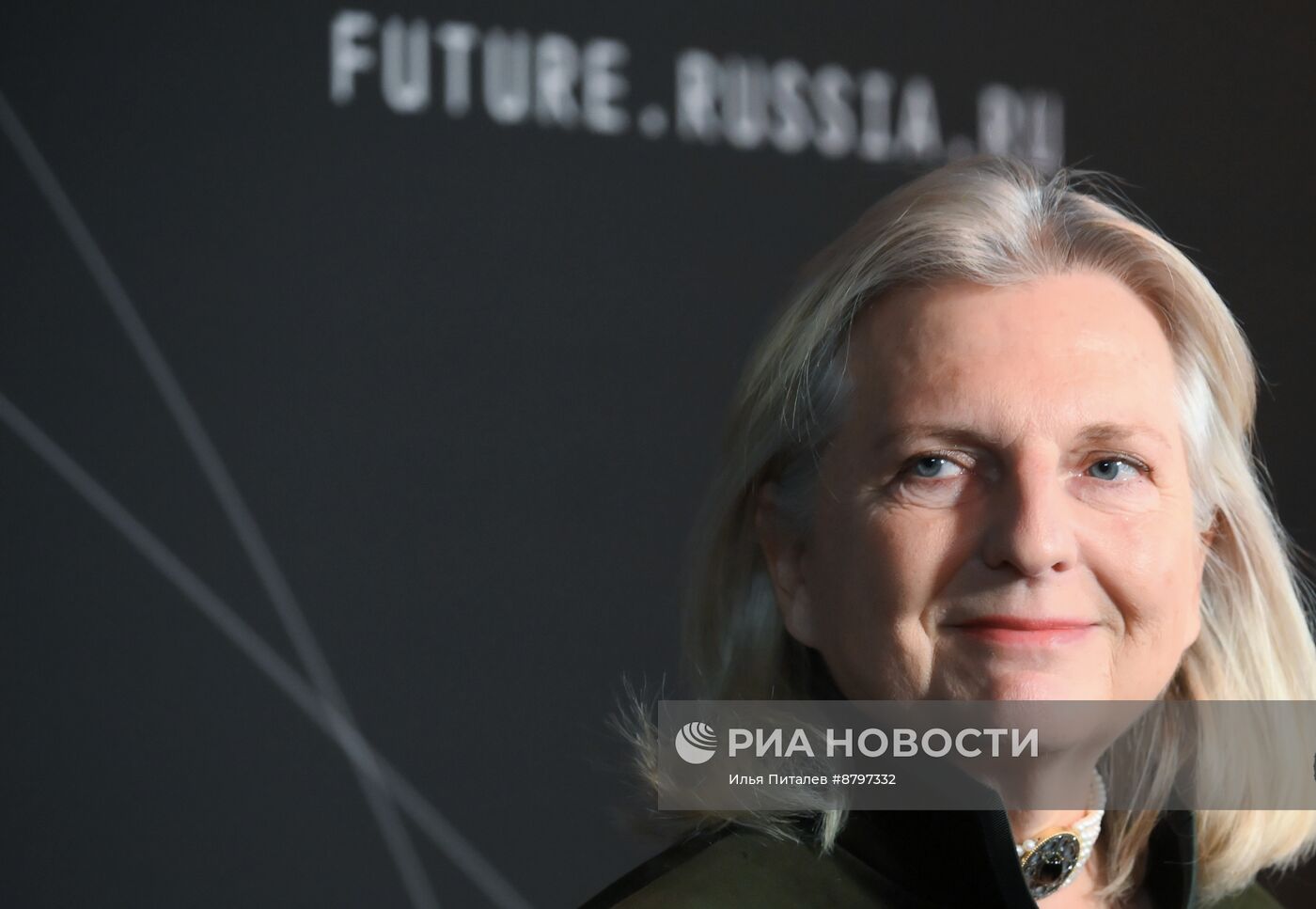 Симпозиум "Создавая будущее". Пресс-подходы