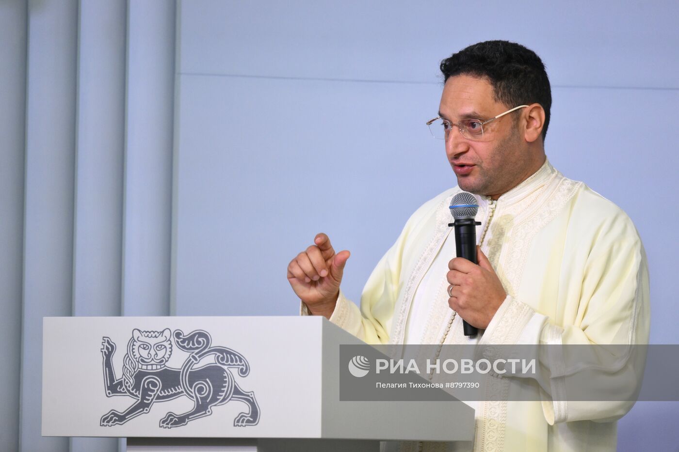 Симпозиум "Создавая будущее". Изучение будущего