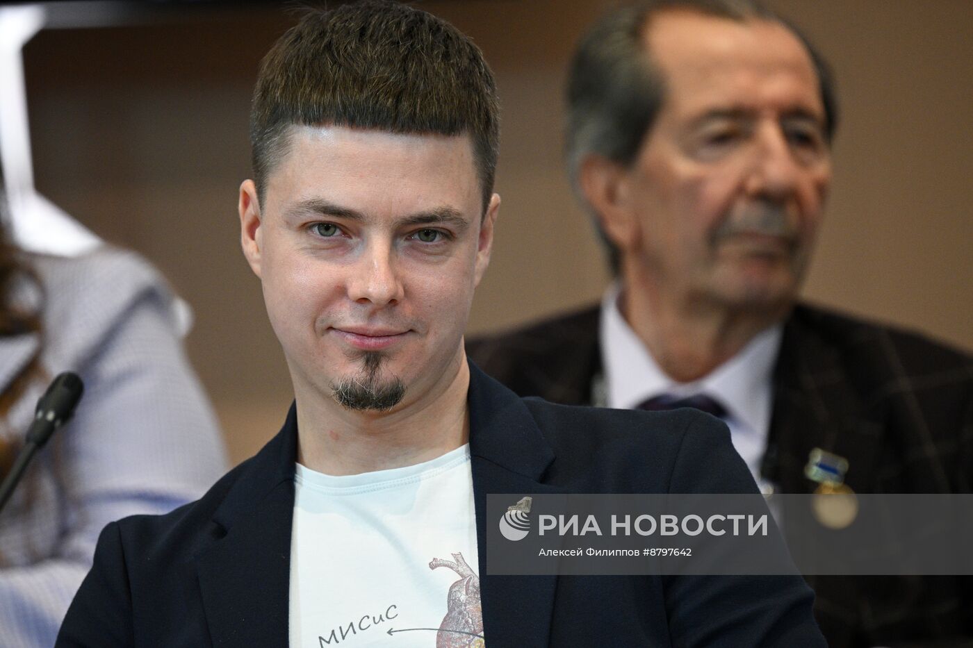 Симпозиум "Создавая будущее". Ученый будущего