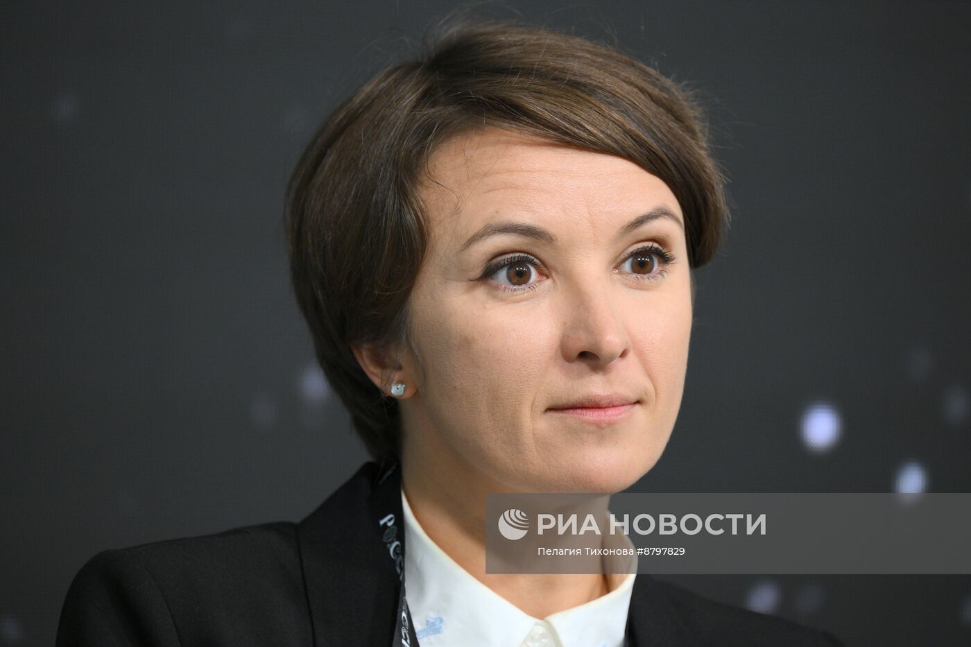 Симпозиум "Создавая будущее". Опыт прошлого в контурах будущего