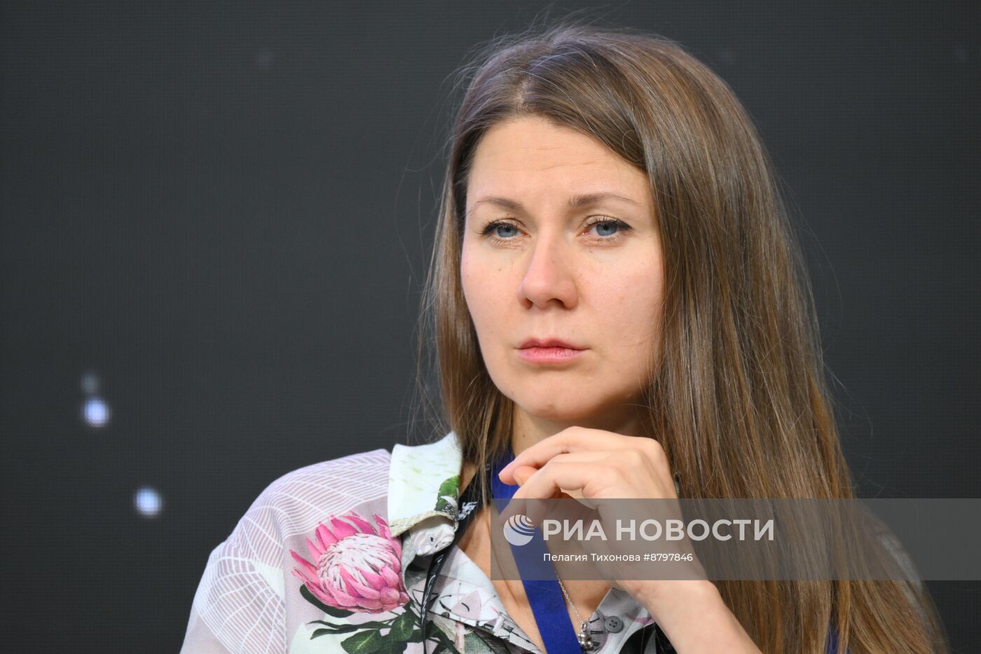 Симпозиум "Создавая будущее". Опыт прошлого в контурах будущего