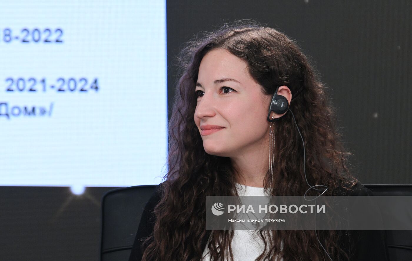 Симпозиум "Создавая будущее". Проектирование будущего: архитектура авангарда