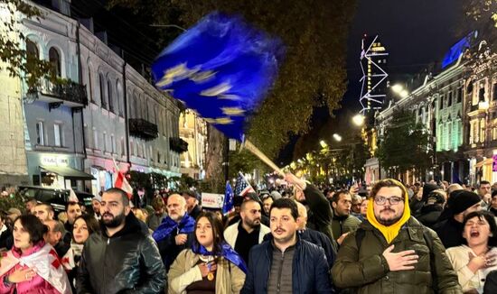 Акция протеста оппозиции в Тбилиси