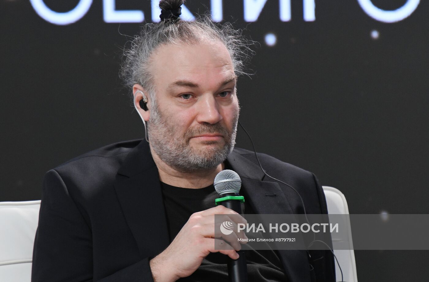 Симпозиум "Создавая будущее". Проектирование будущего: архитектура авангарда