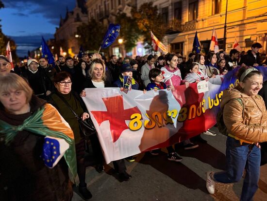 Акция протеста оппозиции в Тбилиси