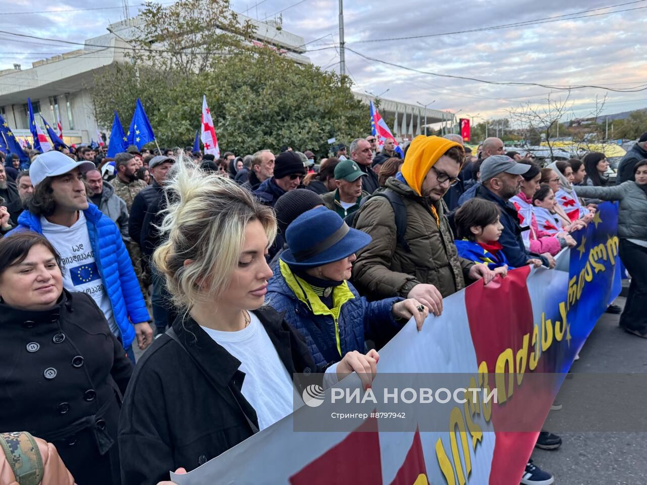 Акция протеста оппозиции в Тбилиси