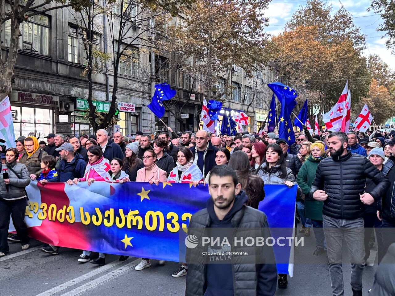 Акция протеста оппозиции в Тбилиси