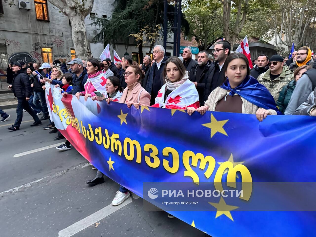 Акция протеста оппозиции в Тбилиси