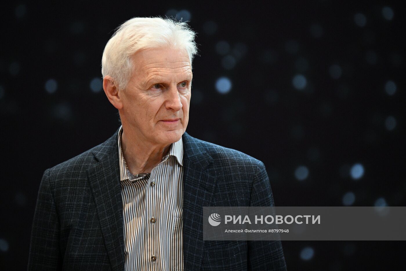 Симпозиум "Создавая будущее". Ученый будущего