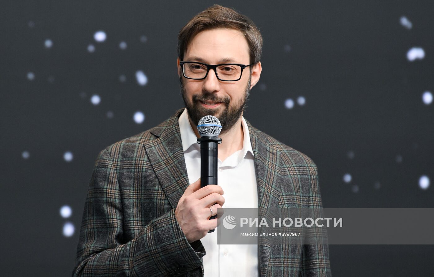 Симпозиум "Создавая будущее". Русская футурология (русский космизм)