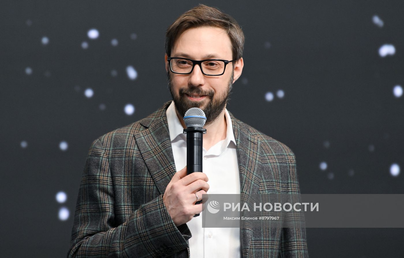 Симпозиум "Создавая будущее". Русская футурология (русский космизм)