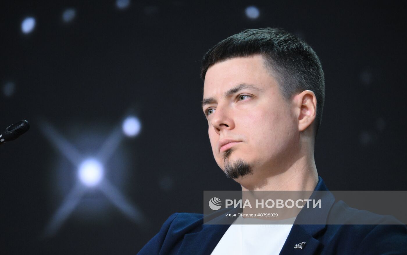 Симпозиум "Создавая будущее". Как долголетие изменит общество? Социальные и культурные последствия демографических изменений