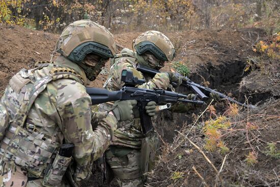 Разведчики 25-й общевойсковой армии группировки войск "Запад"