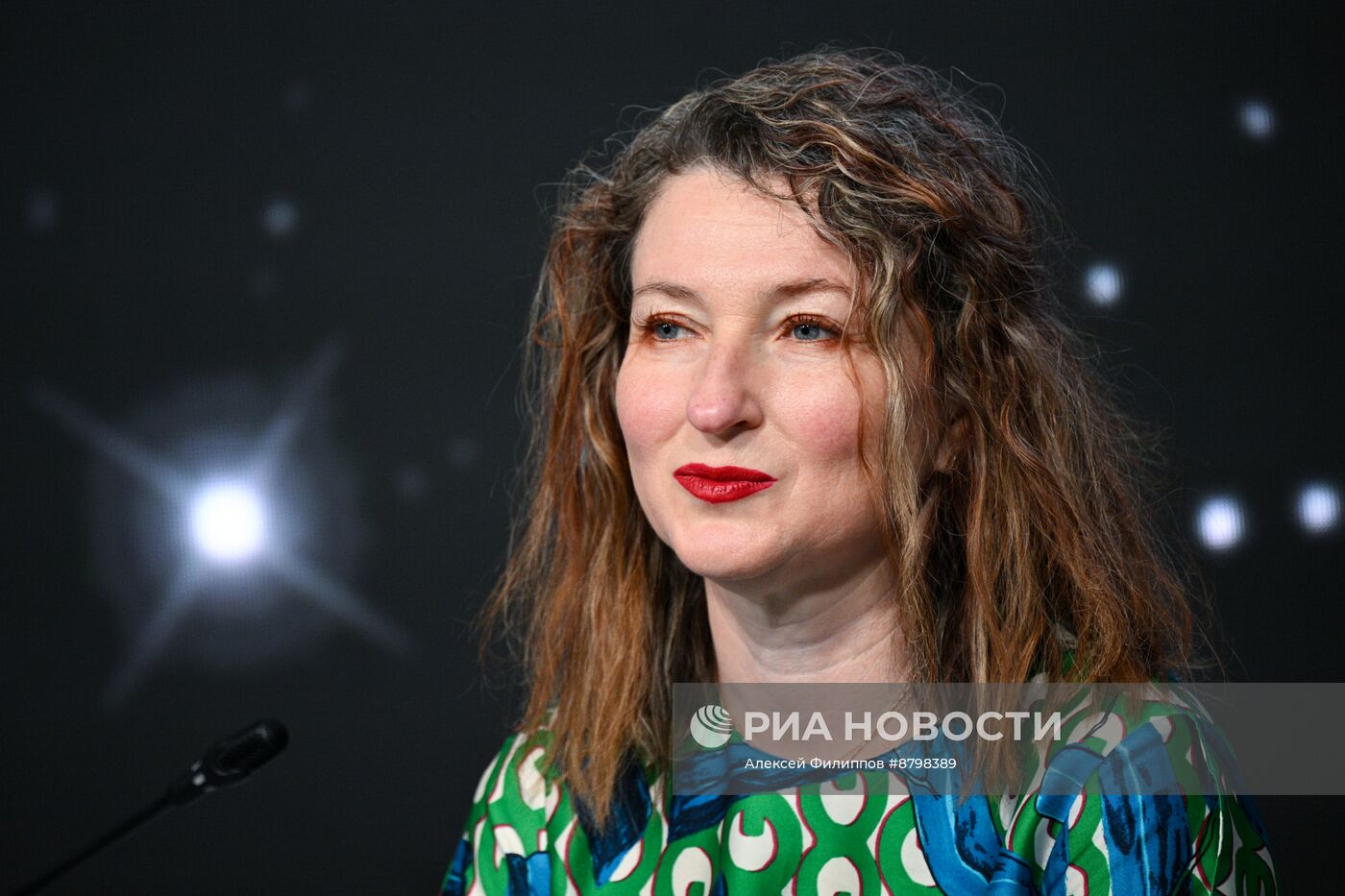 Симпозиум "Создавая будущее". АМА-сессия "Что будет после поколения альфа?"