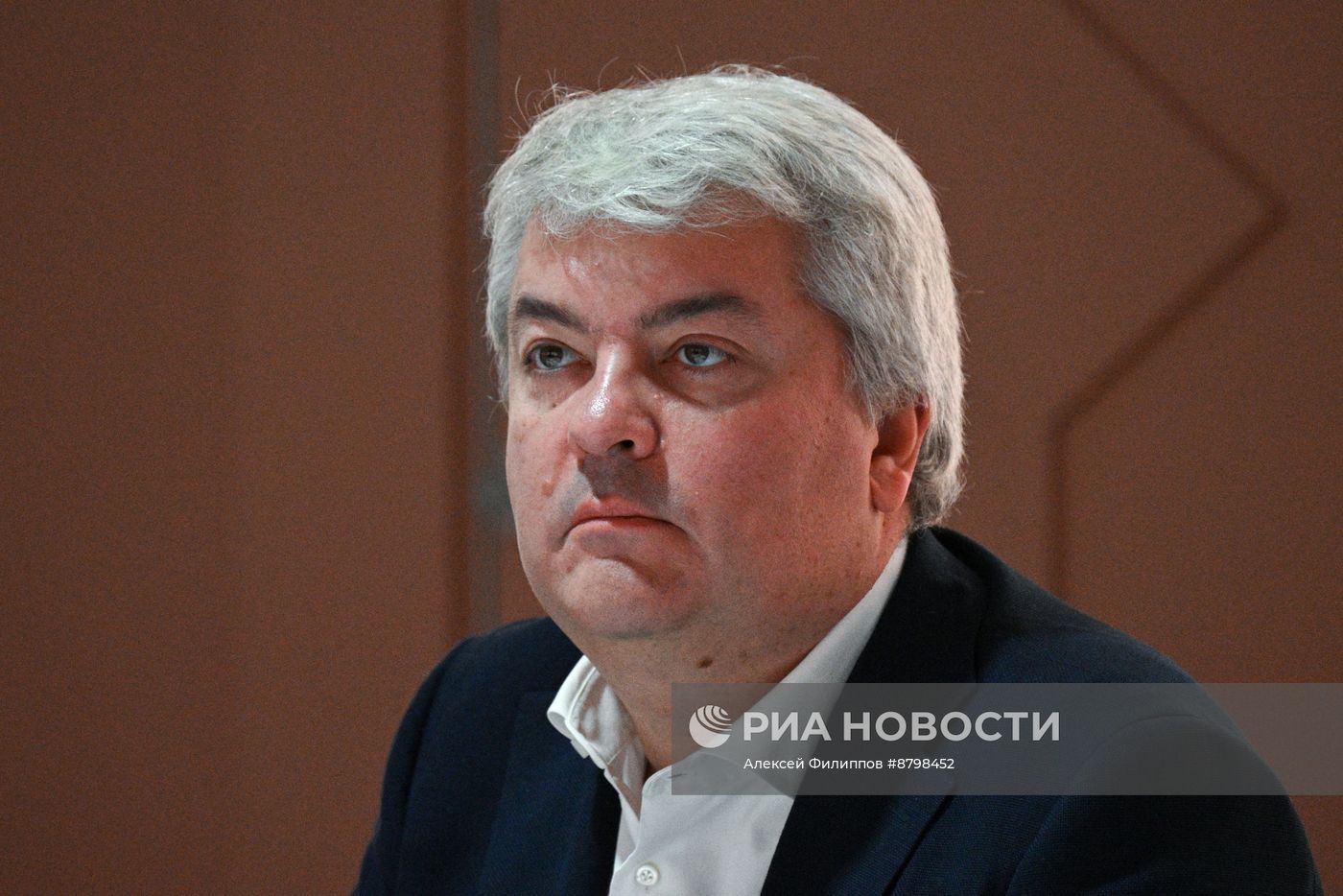 Симпозиум "Создавая будущее". Формула взаимодействия ученых и производителей контента