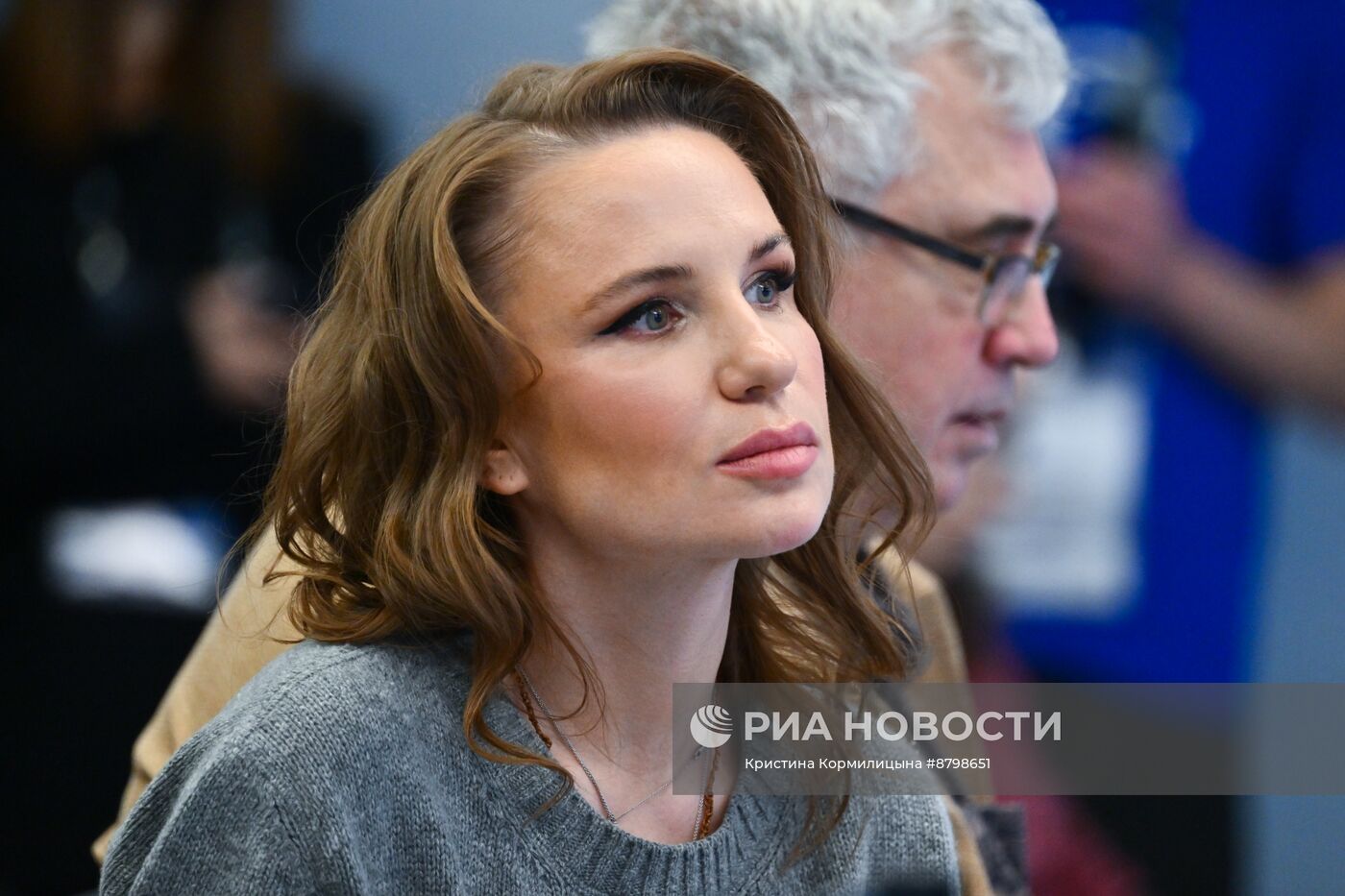 Симпозиум "Создавая будущее". Корпорация и молодежь: как выстроить коммуникации с поколениями будущего