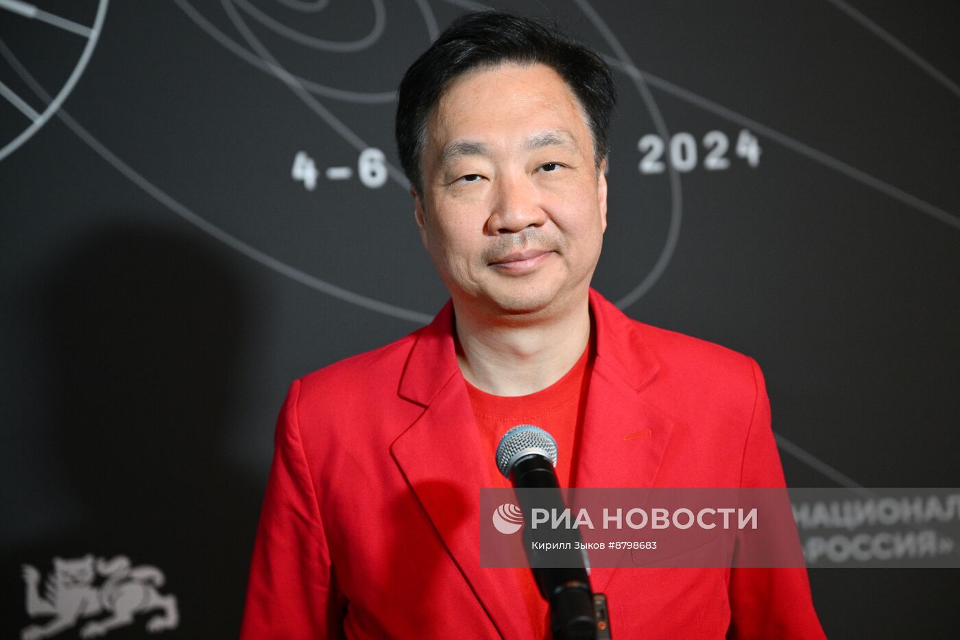 Симпозиум "Создавая будущее". Пресс-подходы