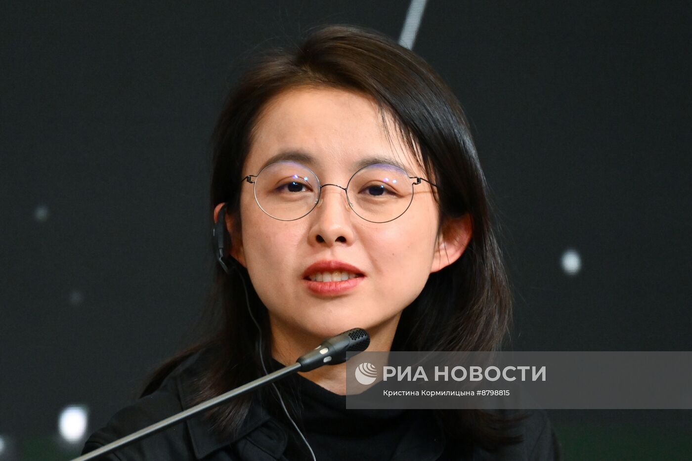 Симпозиум "Создавая будущее". Вселенная героев как условие развития многополярного мира