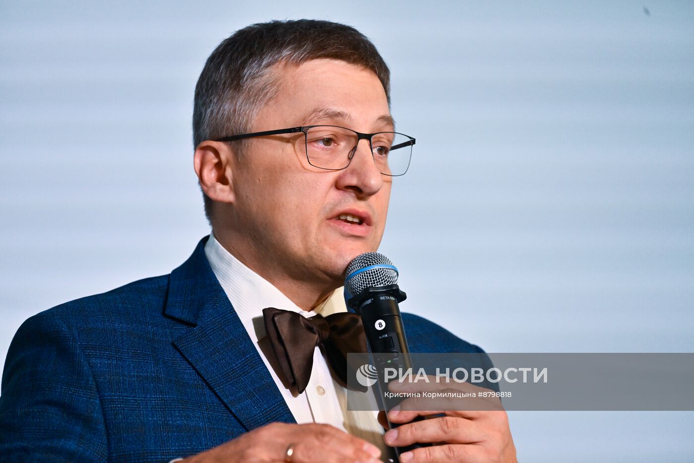 Симпозиум "Создавая будущее". Вселенная героев как условие развития многополярного мира