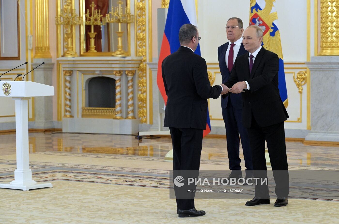 Президент Владимир Путин принял верительные грамоты у вновь прибывших послов иностранных государств