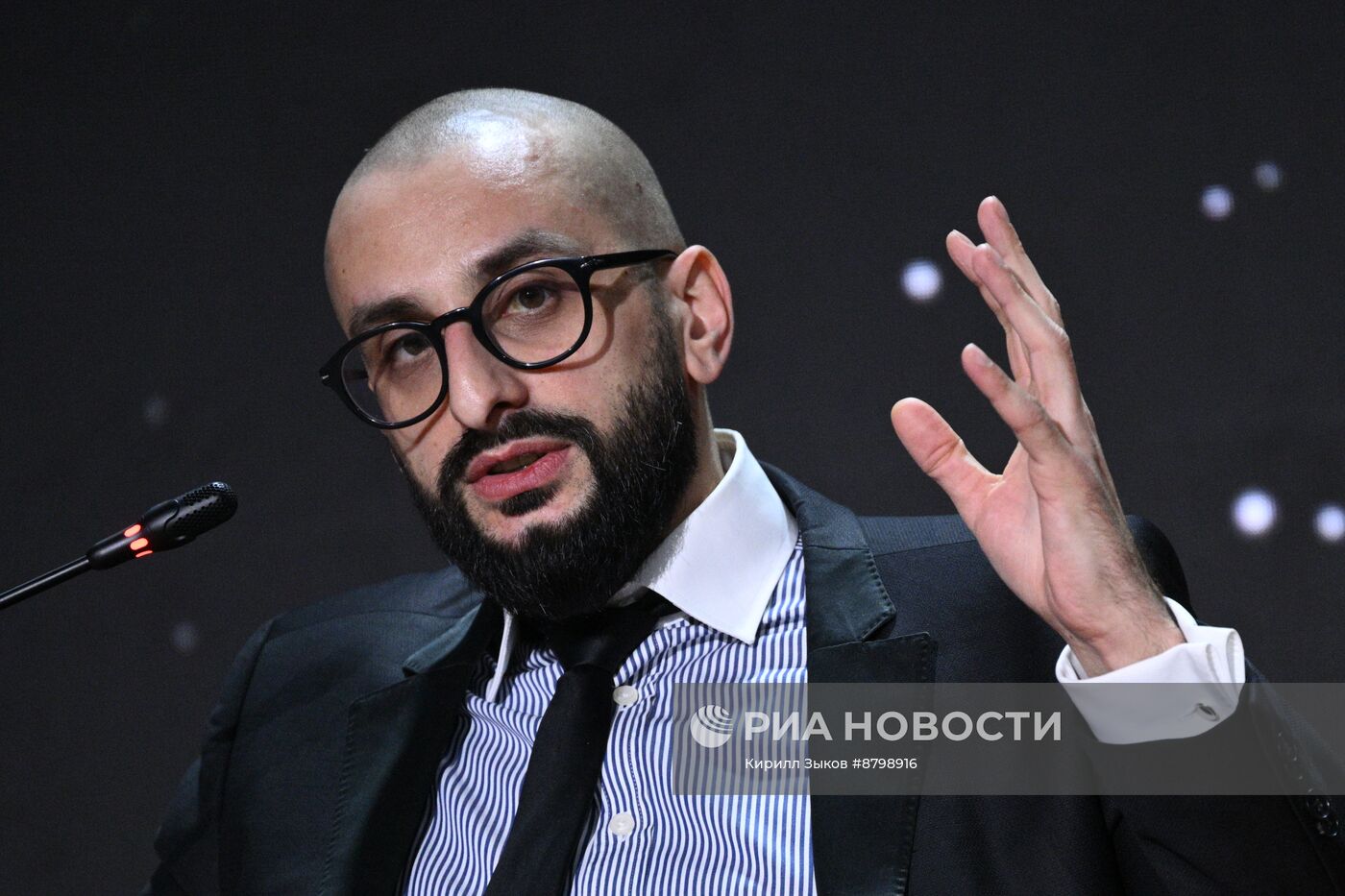 Симпозиум "Создавая будущее". Валюта будущего