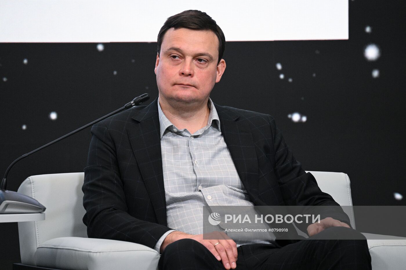 Симпозиум "Создавая будущее". Путешествие во времени. Технологический мост к будущему