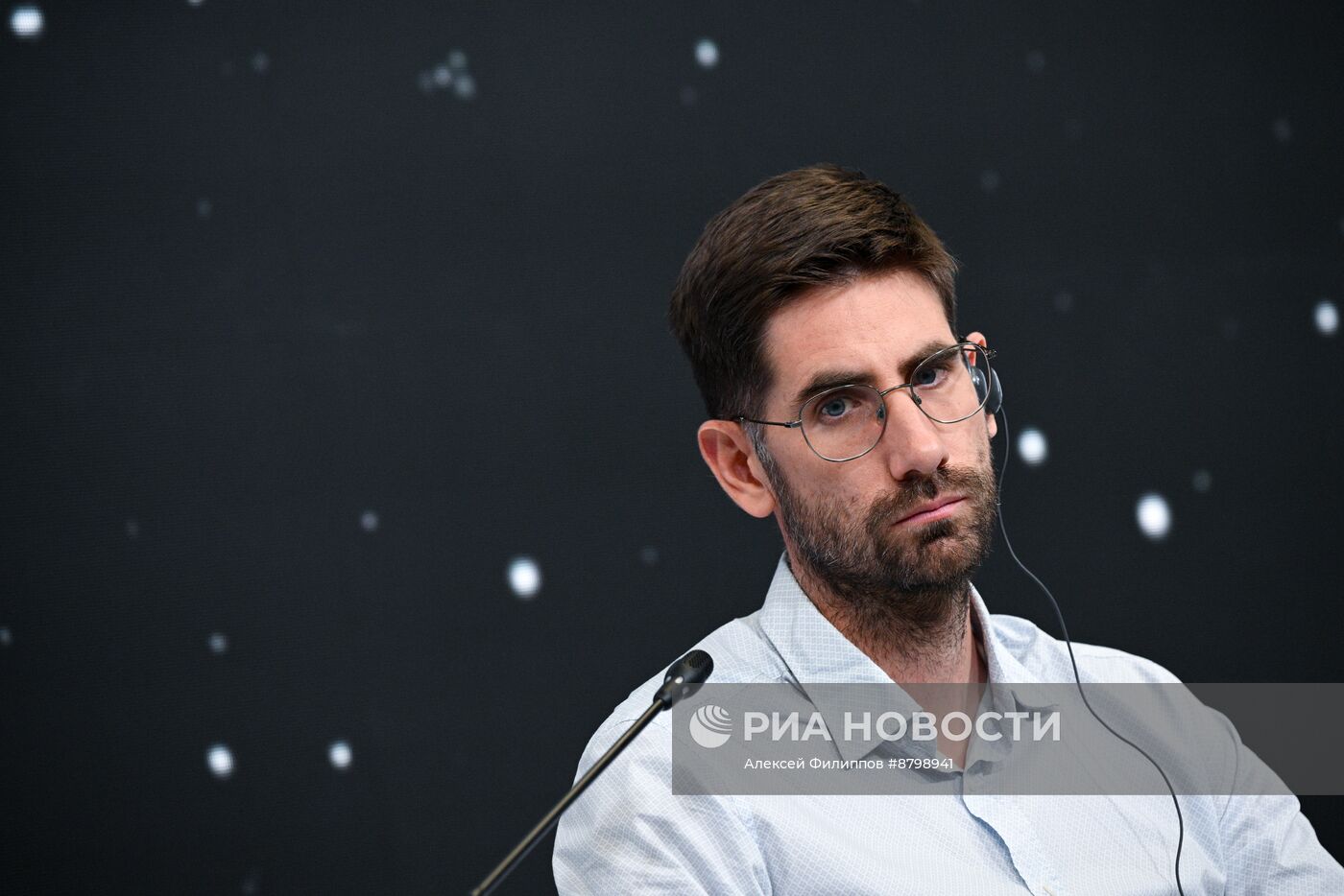 Симпозиум "Создавая будущее". Путешествие во времени. Технологический мост к будущему