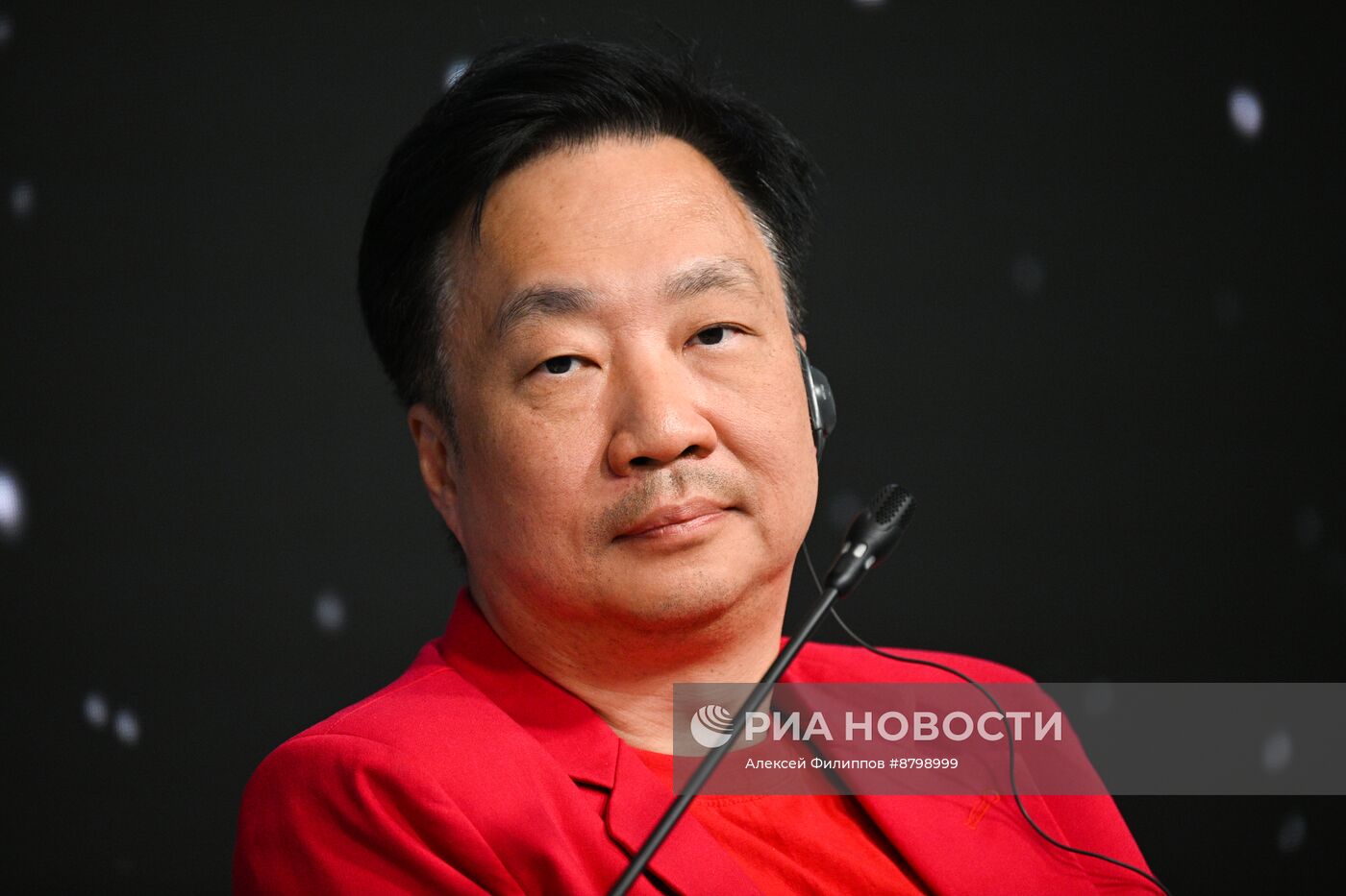 Симпозиум "Создавая будущее". Создание новых фантастических миров и массивов