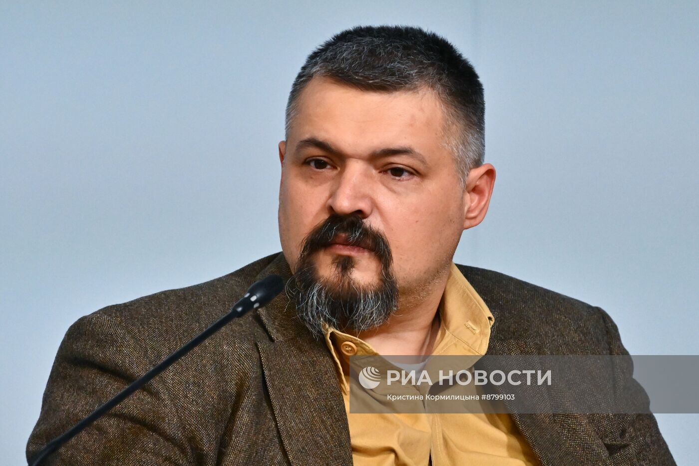 Симпозиум "Создавая будущее". ИИ в науке. Биология